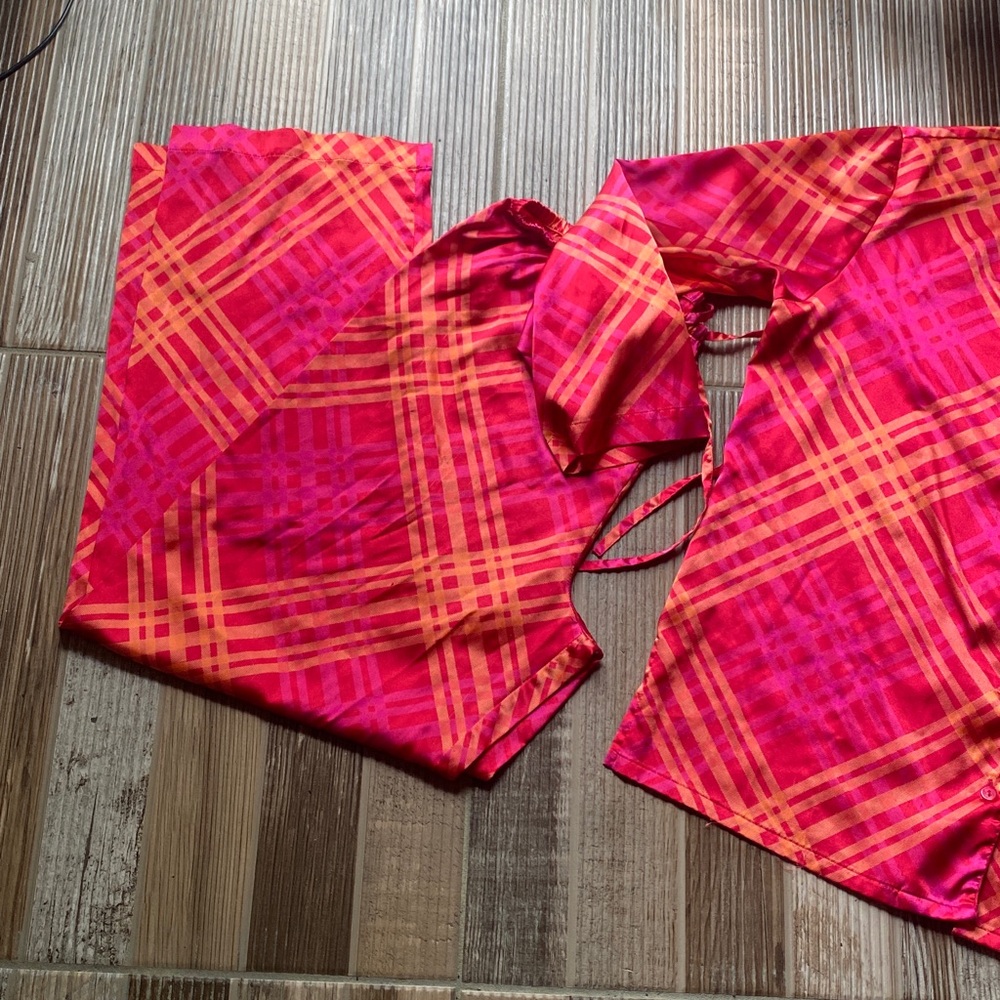🎁Victoria's Secret Pajamas Set - Picture 2 of 11